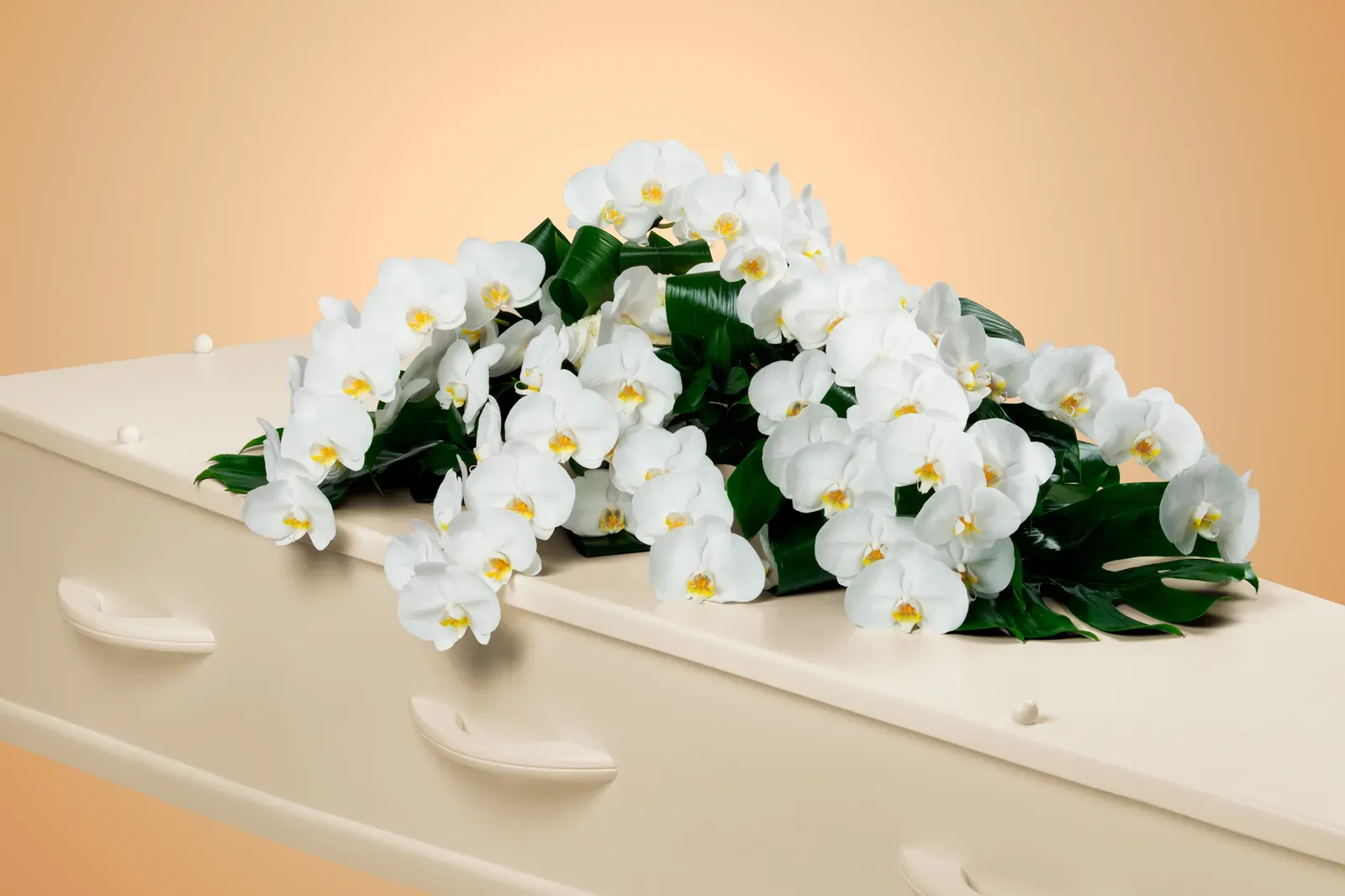 Kistbedekking Dankbaar, bloemen voor op de kist voor de uitvaart