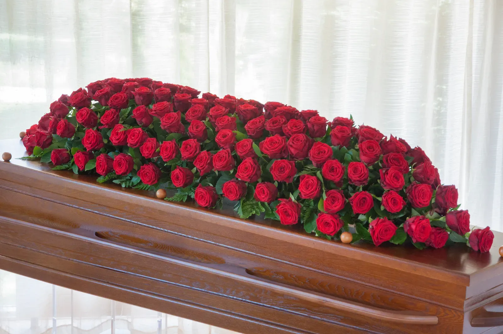 Kistbedekking Oneindig, bloemen voor op de kist voor de uitvaart